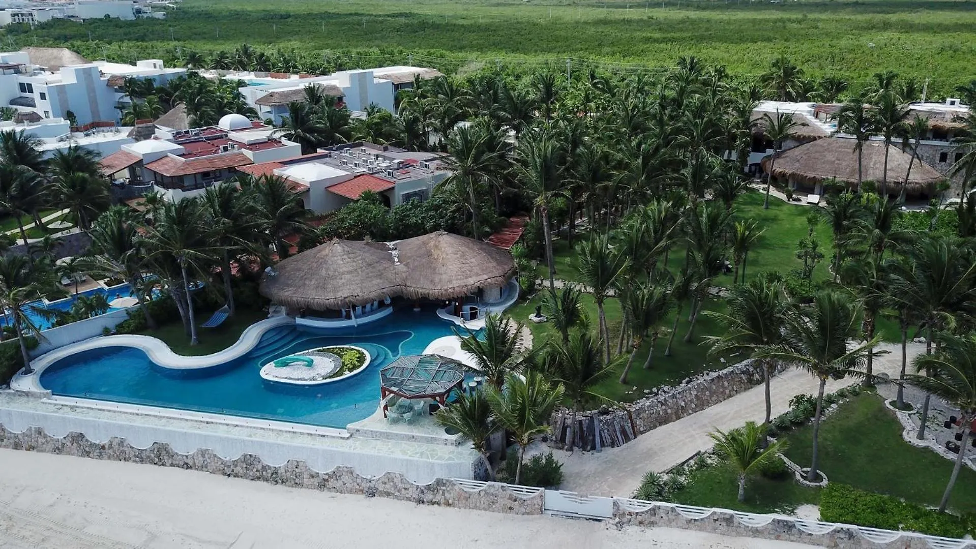 Villa Alma Puerto Morelos Mexico