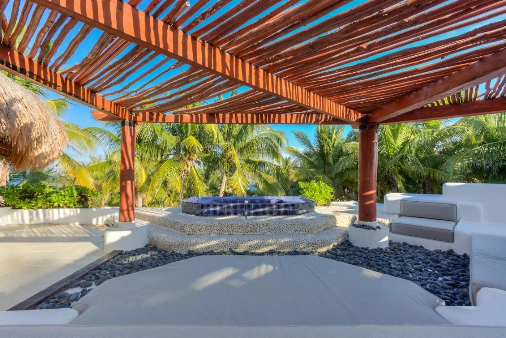 Villa Alma Puerto Morelos